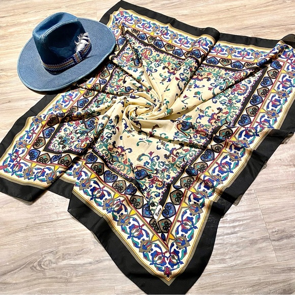 Farmhouse folk vintage floral boho scarf/wrap w southwestern prairie vibe - Picture 14 of 16